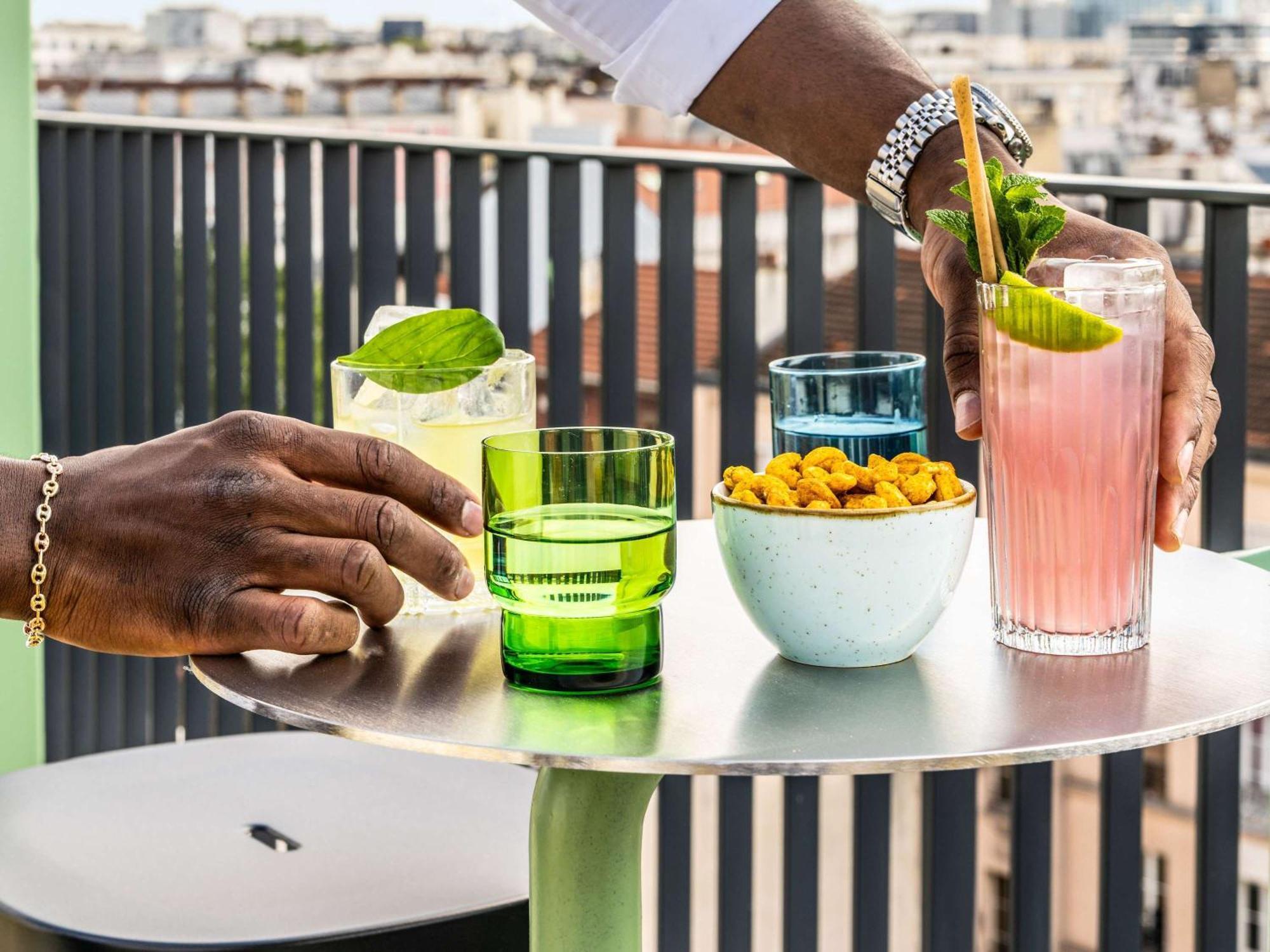 Tribe Paris Clichy Hotel Luaran gambar