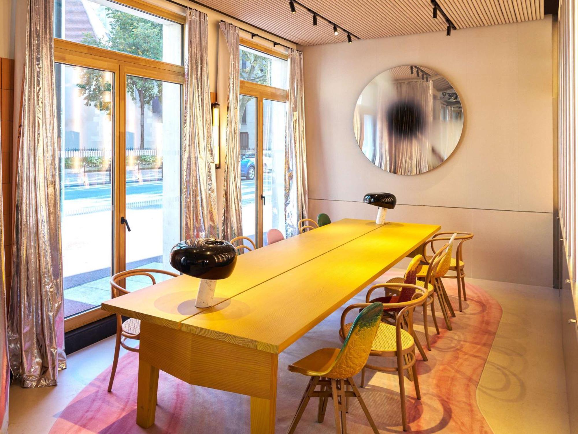 Tribe Paris Clichy Hotel Luaran gambar